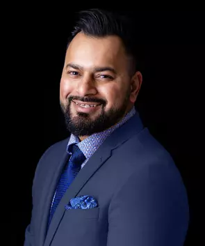 Vick Singh, Calgary, Real Estate Agent